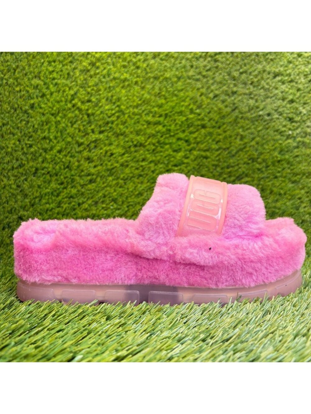 UGG Fluffita Clear Womens Size 7 Pink Beach Outdoor Platform Slide Slippers